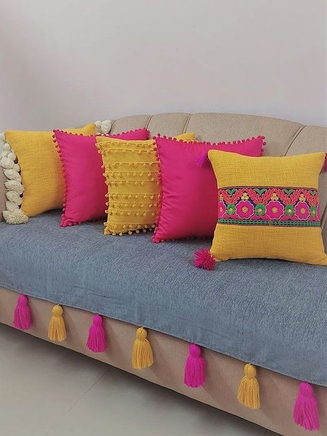 Sitting Corner, Diy Sofa Cover, Draps Design, Sofa Throw Cover, Bed Cover Design, Colorful Room Decor, Indian Room Decor, Drawing Room Decor, Colorful Room