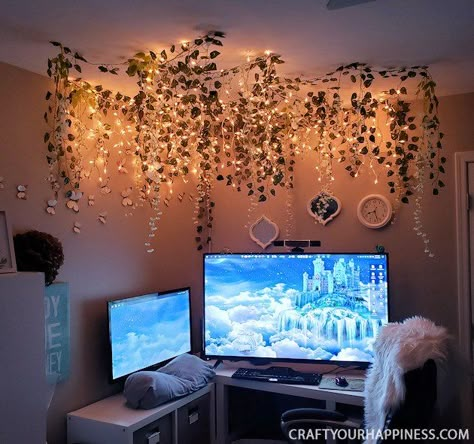 Fairy Lights Bedroom, Redecorate Bedroom, Dreamy Room, Room Design Bedroom, Dream Room Inspiration, Light Ceiling, Cute Room Decor, Ceiling Decor, Cozy Room