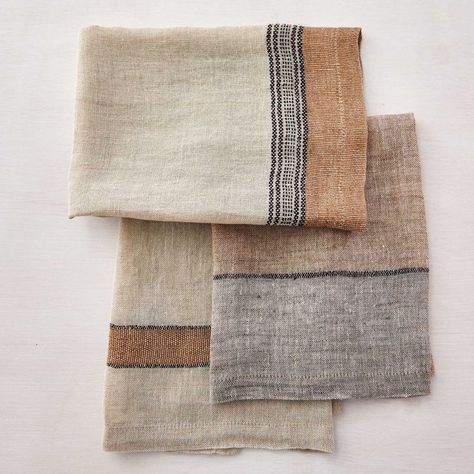 Libeco Linen, Linen Hand Towels, Material Things, Design Textile, Weaving Projects, 자수 디자인, Loom Weaving, Wabi Sabi, Design Interior