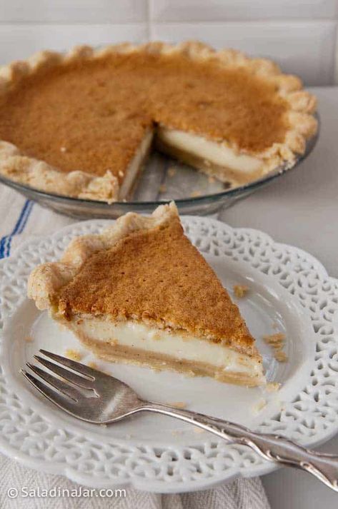 Grandma's Pumpkin Custard Pie with Magical Layers Pumpkin Custard Pie Recipe, Pumpkin Custard Pie, Libbys Pumpkin Pie, Easy Banana Cream Pie, Cream Pie Filling, Custard Pie Recipe, Oreo Cookie Crust, Pumpkin Custard, Cinnamon Raisin Bread