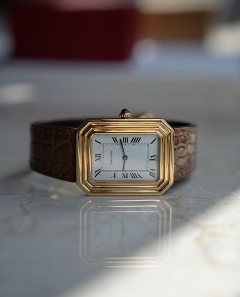 Unique Watches, Cartier Watch, Classy Jewelry, Watches Unique, Dream Jewelry, Watch Sale, Watch Collection, Luxury Watch, Cool Watches