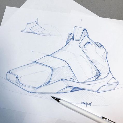 Shoes Concept Art, Shoe Drawing Ideas, Sketch Object, Footwear Drawing, Gravity Sketch, Sneaker Concept, Visualisation Techniques, Isometric Sketch, Shoe Concept