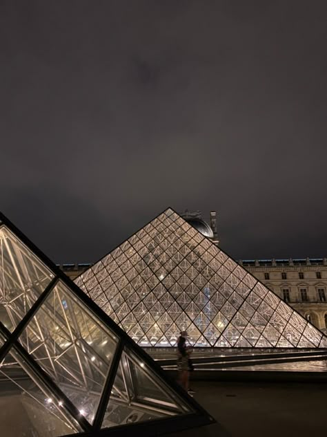 Nighttime Paris Aesthetic, Late Night Paris Aesthetic, Paris View Night, The Louve Paris Aesthetic, France Night Aesthetic, Night In Paris Aesthetic, Paris Aesthetic Dark, Travel Night Aesthetic, France Aesthetic Night