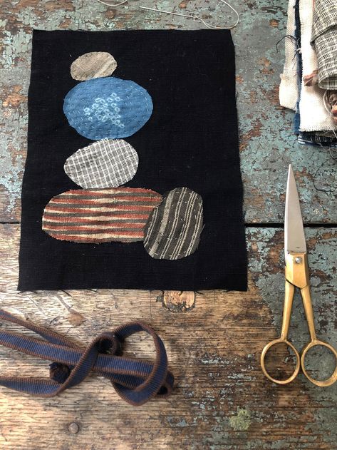 the hundred day stitch book – ann wood handmade Embroidery Journals Fabric Books, The Hundred Day Stitch Book, Fiber Books Fabric Journals, Japanese Sewing Books, Textile Book, Anna Wood, Embroidery Japanese, Creative Stitching, Sashiko Patch Blanket