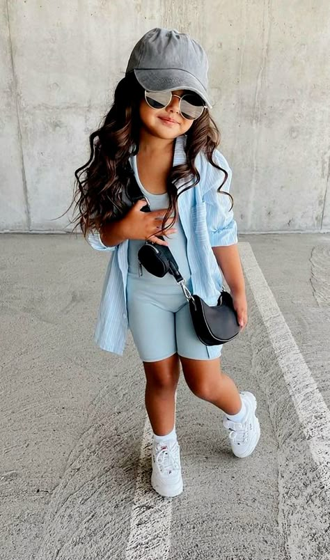 Parent Hacks, Magical Childhood, Kids Outfits Daughters, Outfit Ideas 2023, Hipster Baby, Babies Fashion, Stroller Baby, Newborn Baby Clothes, Names Baby