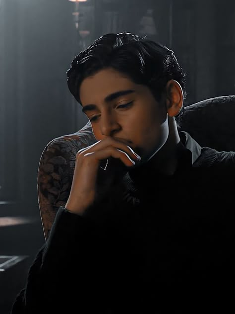 Damian Wayne Fancast, David Mazouz Aesthetic, Jason Todd Face Claim, David Mazouz Gotham, Gotham Bruce Wayne, Bruce Wayne Aesthetic, Bruce Wayne Gotham, Gotham Bruce And Selina, Gotham Bruce