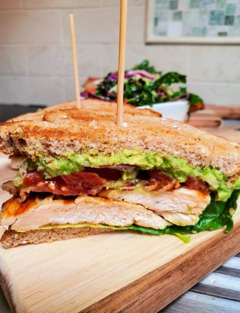 Chicken Avocado Club Sandwich, Grilled Chicken Club Sandwich Recipes, California Chicken Club Sandwich, Club Sandwich Recipes Chicken, California Chicken Sandwich, Grilled Chicken Avocado Sandwich, Grilled Chicken Club Sandwich, Chicken Bacon Avocado Sandwich, California Sandwich