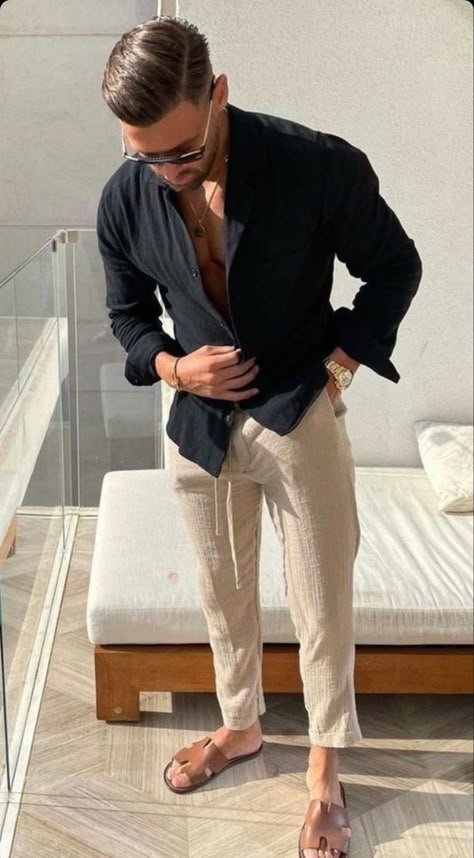 Dubai Fits, Mens Vacation Outfits, Brunch Outfit Summer, Mens Linen Outfits, Vacation Outfits Men, Italian Mens Fashion, Beach Outfit Men, Mens Smart Casual Outfits, Mens Summer Outfits