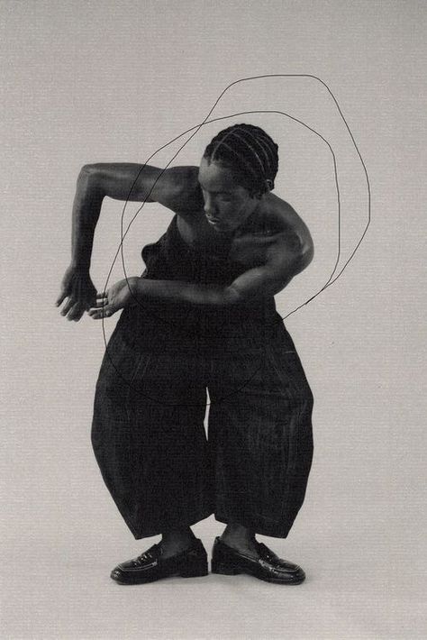 Women Dancing, Black Photography, Arte Inspo, Khalid, Dance Photography, White Photo, Photography Inspo, Black Is Beautiful, 그림 그리기