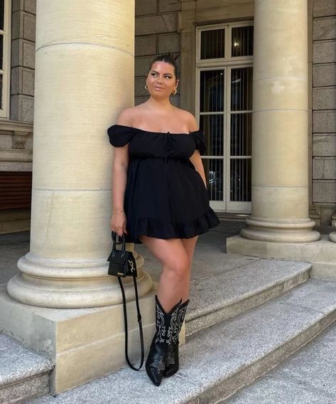 Black Cowboy Boots Outfit Plus Size, Outfits With Black Cowboy Boots For Women, Wedding Guest Dress With Black Cowboy Boots, Cowboy Boots Maxi Dress, Midi Skirt And Cowboy Boots, Hispanic Cowgirl Outfits, Cowboy Boots Plus Size Outfit, Short Dress With Cowboy Boots, Plus Size Cowgirl Outfits Summer