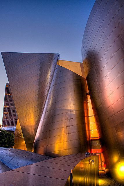 Weird Architecture, Gehry Architecture, Frank O Gehry, Postmodern Architecture, Walt Disney Concert Hall, Rem Koolhaas, I Love La, Renzo Piano, Frank Gehry