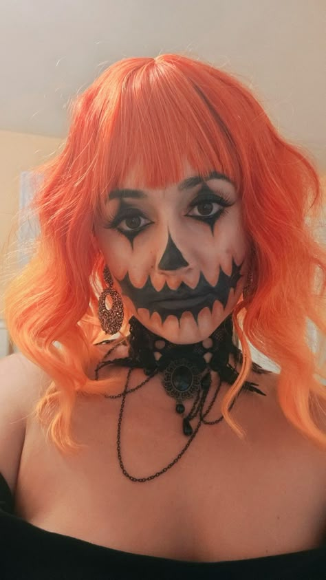 Halloween Makeup, Pumpkin Makeup Trick Or Treat Makeup Ideas, Pumpkin Face Costume, Halloween Makeup Cartoon, Spooky Glam Halloween Makeup, Pumpkin Themed Makeup, Pumpkin Head Outfit, Pumpkin Halloween Costume Makeup, Womens Pumpkin Makeup, Diy Clown Halloween Costumes