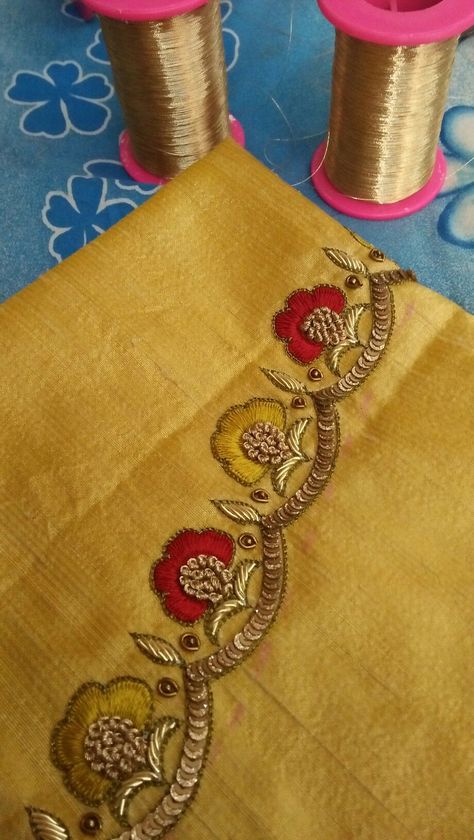 New Hand Work Designs Blouse, Dress Hand Work Design, Jardosi Work Design On Blouse, Khatli Work Blouse Design New Simple, Hand Work Neck Designs, Jardosi Maggam Work Blouse Designs, Jardosi Work Design In Kurti, Jardoshi Work Design Kurti, Nice Blouse Designs