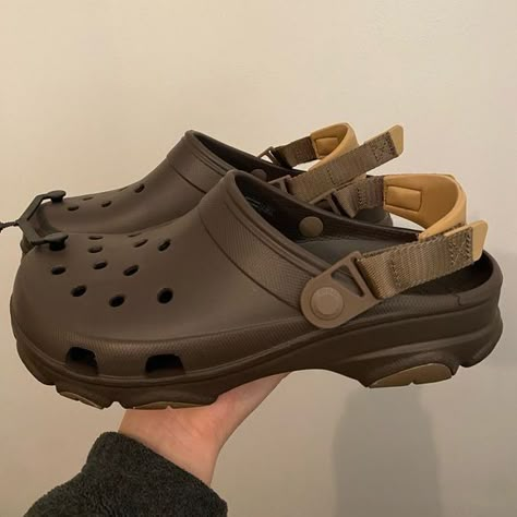 Croc Hiker Clog, All Terrain Crocs, Crocs All Terrain, Nike Casual Shoes, Platform Crocs, Croc Shoes, Crocs Ideas, Mens Slip On Loafers, Stylish Outfits Casual