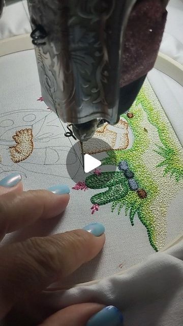 Ninha Bordados on Instagram Pola Sulam, Sewing Techniques, Embroidery, Sewing, Instagram, Tela