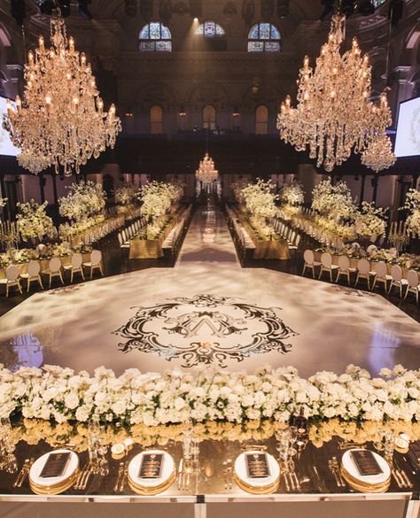 Perfête ®️ on Instagram: “Lord have mercy! This wedding decor is beyond fabulous. Talk about incredibly #aisleperfect. Repost from @dianekhouryweddingsandevents -…” Royalty Wedding Theme, Lord Have Mercy, Lebanese Wedding, Dream Wedding Reception, Wedding Hall Decorations, Wedding Venues Indoor, Extravagant Wedding, Dream Wedding Decorations, Luxury Wedding Decor