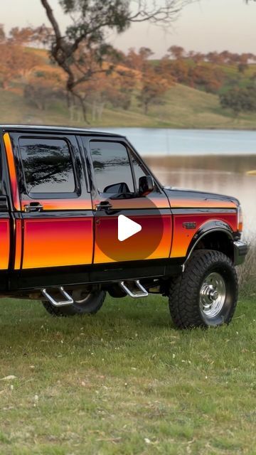 HD_HOOLIGANS on Instagram: "Had a vision for this truck and @wrapstyle_sydney completely knocked it out of the park 🤯
Paying tribute to the 1979 “free-wheelin”bronco.
every inch of this design has been so well thought out I can’t recommend the team enough 

#ford #obs #f350 #f250 #longwheelbase #powerstroke #diesel #dieseltrucks #jelibuiltperformance #jelituned #dieseltrucking #righthanddrive #freewheelin #chromatic" Lifted Obs Ford, Ford 1979, Ford Work Trucks, Ford Obs, Drift Truck, 1979 Ford Bronco, 1979 Ford Truck, Diesel Trucks Ford, Obs Truck