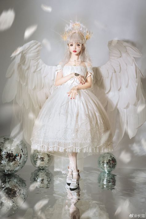 Angel Cosplay, Funny Cosplay, Fashion Angels, Fairy Festival, Sparkle Wedding Dress, Lolita Outfits, Fantasy Dresses, Angel Dress, Kawaii Fashion Outfits