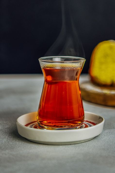 Turkish Recipes Desserts, Turkish Dishes, Turkish Tea Set, Turkish Teapot, Turkish Desserts, Turkish Breakfast, Turkish Tea, Turkish Culture, Tea Glasses