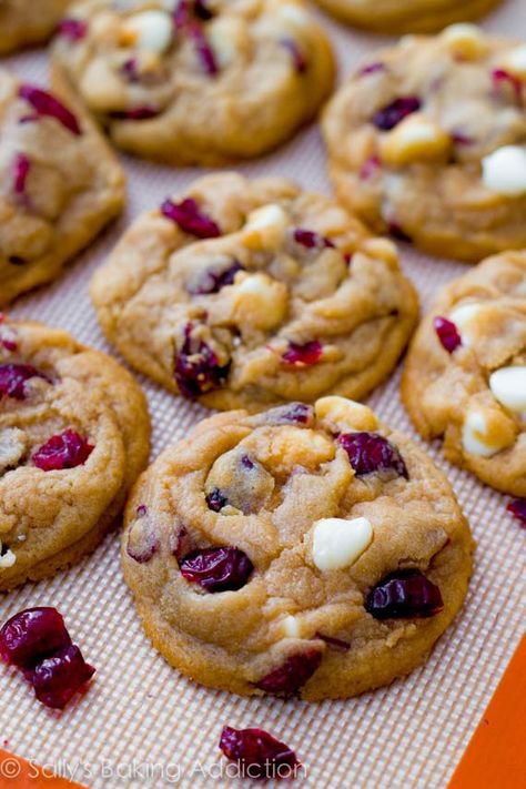 White Chocolate Chip Cranberry Cookies, Chocolate Chip Cranberry Cookies, Cranberry White Chocolate Chip Cookies, Chocolate Cranberry Cookies, Food Energy, Resepi Biskut, White Chocolate Cranberry Cookies, White Chocolate Chip, White Chocolate Chip Cookies