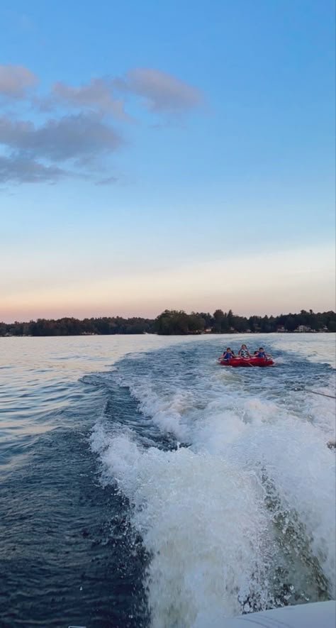 Boating Astetic, Lake Vision Board, Lake Boating Aesthetic, Summer Boat Aesthetic Lake, Boats On Lake, Boating On Lake, Summer Boating Aesthetic, Boat Sunset Pictures, Family Lake House Aesthetic