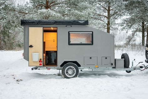 Small camper for outdoors | Expedition trailer | Tinycamper Tiny Trailer Camper, Expedition Trailer Diy, Trailer Camping Ideas, 5x8 Trailer Camper, Diy Trailer Camper, Mini Camper Diy, Diy Camper Trailer Plans How To Build, Square Drop Camper, Cargo Camper Trailer