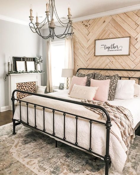 Wood Herringbone Accent wall in Farmhouse Bedroom via @greeneacresfarmhouse Wrought Iron King Bed, Farmhouse Bedroom Accent Wall, Spare Bedroom Decor, Bedroom Accent Wall Ideas, Modern Farmhouse Bedroom Decor, Bedroom Comforters, Wall Behind Bed, Bedroom Accent Wall, Lady Decluttered