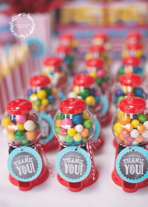 1st Bday Carnival Theme, Carnival Party Favor Ideas, Circus Theme Party Centerpieces, Carnival Birthday Party Favors, Carnival Theme Birthday Decor, Carnival Theme Party Favors, Gumball Themed Birthday Party, Gumball Birthday Party Ideas, Party Favors For First Birthday