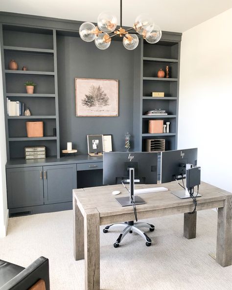 Two Desks, Modern Home Offices, Office Built Ins, Office Shelving, Office Remodel, Office Makeover, Decorating Shelves, Design Del Prodotto, Home Office Setup