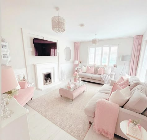 A MUM has transformed her drab family home into a pastel pink paradise. Haylea McDonald, 36 from Bury St. Edmunds, Suffolk, has spent the last four years designing and creating her dream house. The creative beautician and her husband, James McDonald, 41, have forked out more than £25,000 on pink items and rose gold renovations […] Pastel Pink Dining Room, Open Airy Kitchen, Pink Themed House, French Roses Bloxburg, Beige And Pink Living Room, Girly House Decor, Shabby Chic Living Room Ideas, Pink House Interior, Pink Living Room Decor