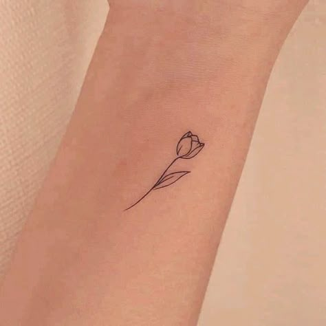 16 Tattoo, Tulip Tattoo, Small Pretty Tattoos, Petite Tattoos, Red Tattoos, Small Hand Tattoos, Classy Tattoos, Discreet Tattoos, Dainty Tattoos