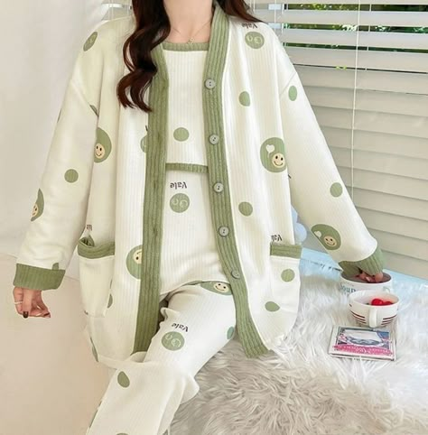 Cute Night Outfits, Her Drawing, Simple Style Outfits, School Homework, Cute Pajama, Pajama Fashion, Sleepwear Fashion, Cute Pajama Sets, Cute Sleepwear