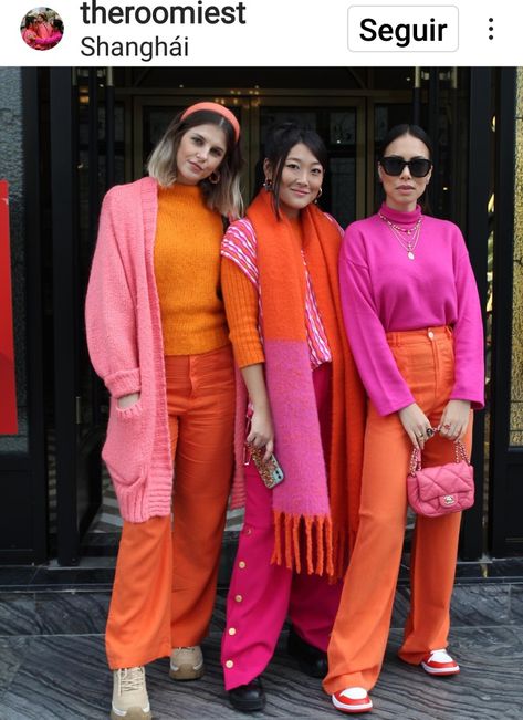 Coral Jacket Outfit, Colourful Work Outfits Women, Pink And Orange Outfits, Fun Colorful Outfits, Vibrant Fashion Style, Pink And Orange Outfit, Colourful Outfits Woman, Colorful Fashion Style, Bold Colors Outfits