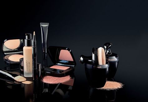 Natura UNA Belleza Natural, Makeup Brushes, Coffee Maker, Makeup, Beauty, Color, Coffee Machine, Make Up