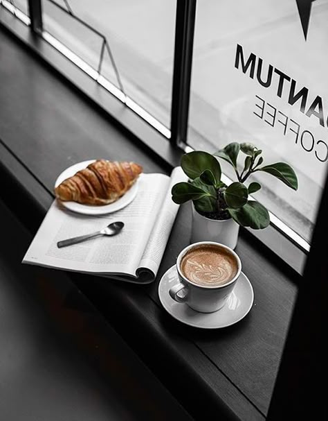 Coffee Shop Photography, Coffee Photos, Coffee Photography, Coffee Coffee Coffee, Coffee Is Life, First Coffee, About Coffee, Coffee And Books, But First Coffee