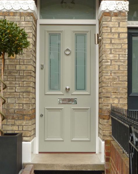 Victorian Front Door, Grey Front Door, Victorian Front Doors, Entry Door Designs, Green Front Doors, Victorian Door, Edwardian House, Front Door Porch, Wooden Front Doors