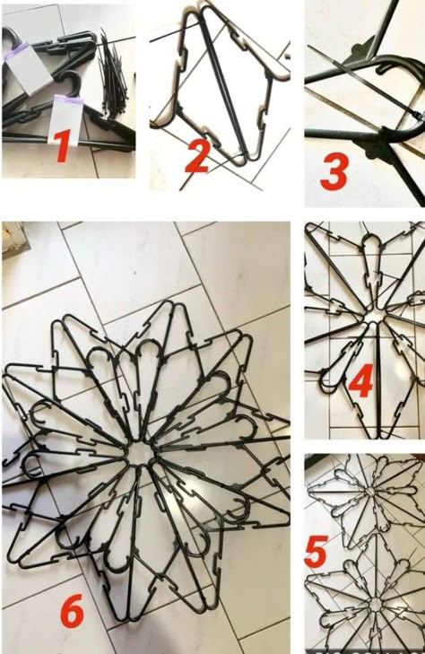 Plastic Hanger Crafts, Hanger Snowflakes, Coat Hanger Crafts, Clothes Hanger Crafts, Hanger Snowflake, Diy Snowflake Decorations, Diy Hanger, Hanger Art, Diy Snowflake