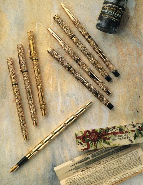 Black Fountain Pen, Antique Fountain Pen, Vintage Fountain Pens, Vintage Fountain Pen, Modern Fountain, Vintage Fountain, Antique Things, Fancy Pens, Vintage Pens