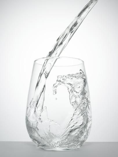 glass of water Water Hydration, Water Pictures, Always Tired, Water Consumption, Healthy Weight, Drinking Water, Vision Board, How Are You Feeling, Drinks