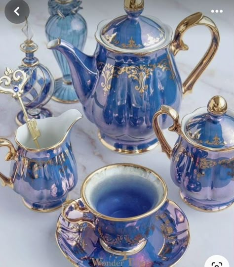 Inexpensive Jewelry, Pretty Tea Cups, Pretty Tea, Porcelain Tea Set, Tee Set, Stunning Jewellery, Tea Sets, Blue And Gold, Sugar Bowl Set