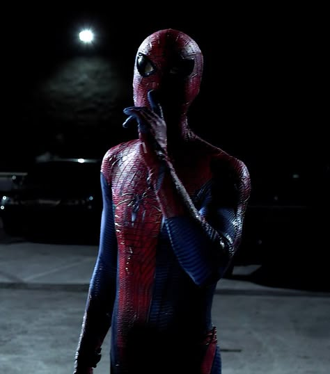 Spiderman Edit, Spider Man Andrew Garfield, Spiderman Poster, Luca Guadagnino, Andrew Garfield Spiderman, Garfield Spiderman, Parker Spiderman, Image Spiderman, Spiderman Suits