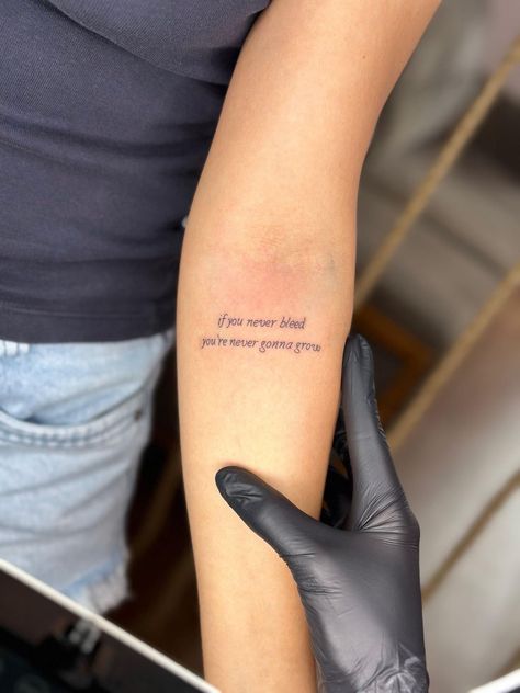 Discrete Taylor Swift Tattoos, Forever Growing Tattoo, Taylor Swift Clean Tattoo Ideas, Taylor Swift Back Tattoo, Small Tattoo Taylor Swift, Taylor Swift Related Tattoos, Taylor Swift Tattoo Ideas Small Evermore, Mine Tattoo Taylor Swift, The 1 Taylor Swift Tattoo