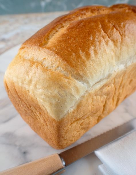 Amish White Bread is a simple, sweet, and velvety bread that's perfect for both beginners and experienced bakers. This recipe yields two loaves of soft, white bread with a delicate sweetness, making it ideal for sandwiches, toast, or to enjoy on its own. Amish Sweet Bread Recipe, Soft White Bread, Amish White Bread, Diy Foods, Homemade Bread Recipes Easy, Butter Bread, Baking Bread Recipes, Breads & Buns, Bread Recipes Sweet