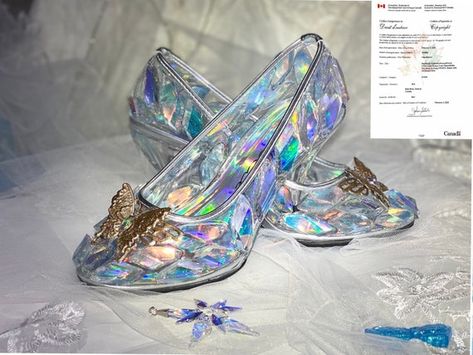 NEW Cinderella Crystal Diamond Glass Shoes Disney Princess | Etsy Canada Ice Heels, Fairy Princess Wedding, Glass Slipper Wedding Shoes, Princess Wedding Shoes, Transparent Shoes, Fairytale Birthday, Disney Princess Wedding, Fantasy High, Disney Princess Cosplay