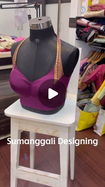 Raaj  தமிழ்நாடு🇮🇳 on Instagram: "🔮Stunning halter neck sleeves blouse🔮Finishing and fitting is our fashion.

#pastedcups" Halter Saree Blouse Design, Halter Neck Blouse Pattern, Halter Neck Full Sleeve Blouse, Halter Neck Indian Blouse, Halter Neck Blouse Saree, Halter Neck Sari Blouse, Halter Neck Blouse Design, Plain Blouse Designs, Halter Neck Blouse