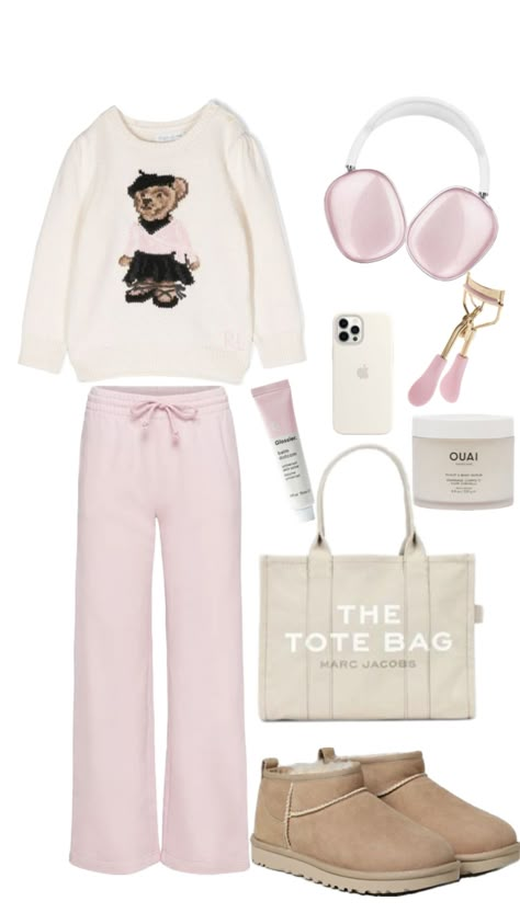 Aesthetic Must Haves, Outfit With Uggs, Grammy Awards Red Carpet, Girly Outfit, Bag Y2k, Bow Print, Casual Preppy Outfits, Trendy Outfits For Teens, Cute Lazy Day Outfits