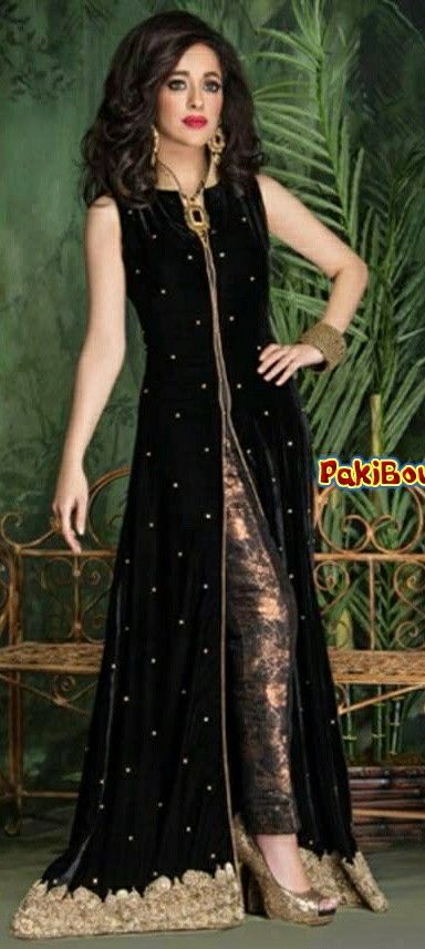 Black velvet                                                                                                                                                                                 More Style Guru, Salwar Kamiz, Desi Clothes, Dress Velvet, Indian Designer Wear, Churidar, Pakistani Fashion, Bollywood Fashion, Pakistani Dresses