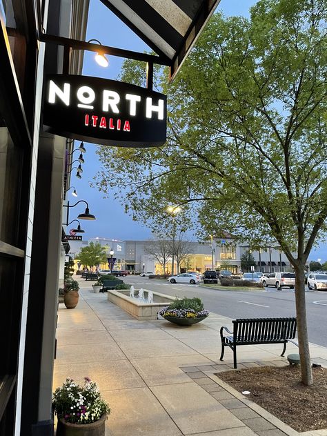 North Italia Restaurant at the Summit in Birmingham , Alabama #northitalia #northitaliabirmingham #birminghamalabama North Italia Restaurant, North Italia, A Life Well Lived, Birmingham Alabama, Life Well Lived, A Restaurant, Birmingham, Alabama, North America