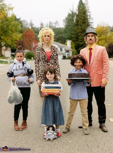 Matilda Movie Family Costume Matilda Group Costume, Matilda Movie Costume, Matilda Halloween Costume Family, Mrs Wormwood Costume, Matilda Family Costume, Family Fancy Dress Ideas, Clever Family Halloween Costumes, Madea Halloween Costume, Matilda Costume Diy