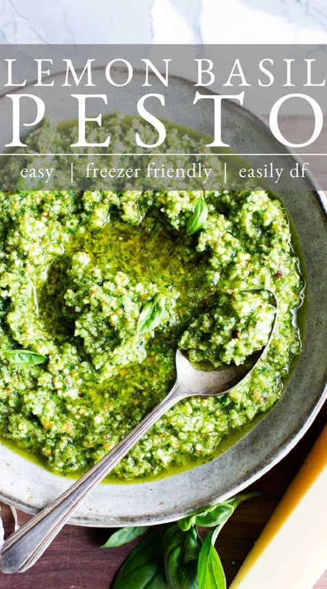 Fresh Pesto Recipe, Best Pesto Recipe, Easy Pesto Recipe, Fresh Basil Pesto Recipe, Lemon Pesto Pasta, Lemon Basil Pesto, Fresh Basil Recipes, Homemade Pesto Recipe, Almond Pesto